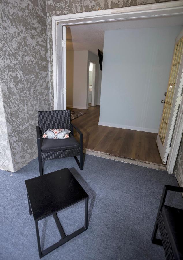 Elegant 3 Bedroom Apt With Free Parking And Balcony Νάσβιλ Εξωτερικό φωτογραφία